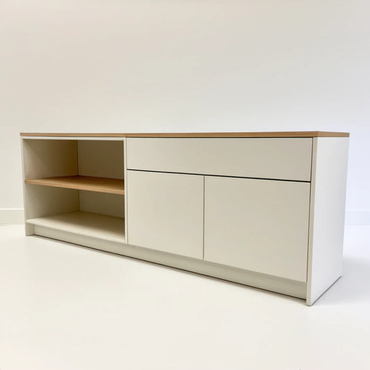 Kredens z MDF biały z dekorem jasnego dębu, 160 x 40 x 75 cm
